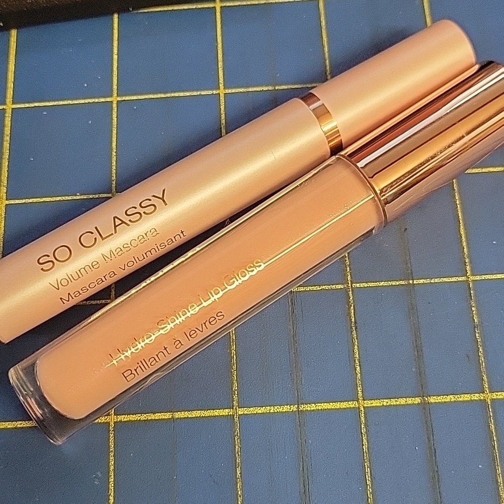 Mineral Fusion Natural Black Mascara 9ml & Paris Lippy 4.5ml New